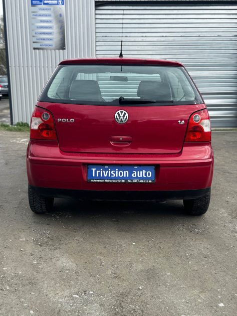 VOLKSWAGEN POLO 1.4 16V 75CH ESSENCE 2004