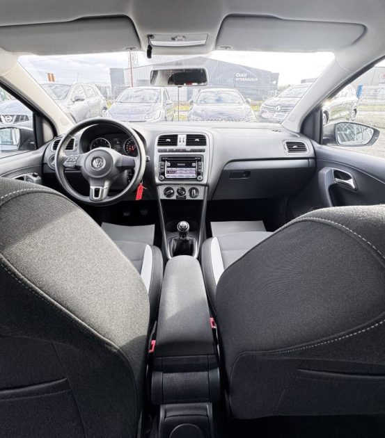VOLKSWAGEN POLO 1.2 60CH LIFE 5P 2013
