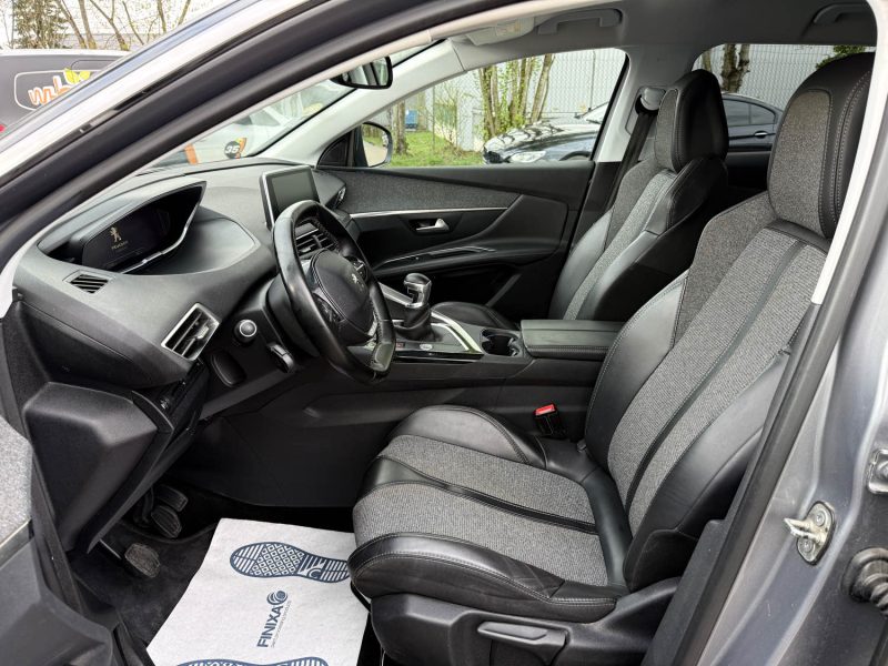 Peugeot 3008 II Allure 1.6 BlueHDi 120 ch BVM6 – Caméra AR – Attelage – Révisée – Garantie 6 mois