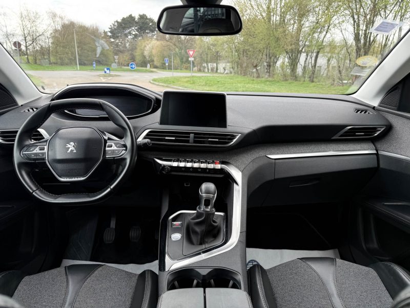 Peugeot 3008 II Allure 1.6 BlueHDi 120 ch BVM6 – Caméra AR – Attelage – Révisée – Garantie 6 mois