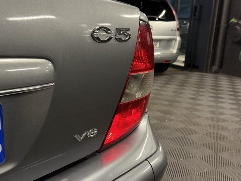 CITROEN C5 EXCLUSIVE 3.0 V6 210 Cv BOITE AUTOMATIQUE / INTERIEUR CUIR SUSPENSION HYDRACTIVE