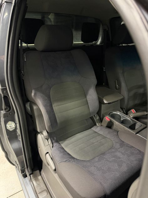 NISSAN NAVARA 2.5 DCI KING CAB SE 2014