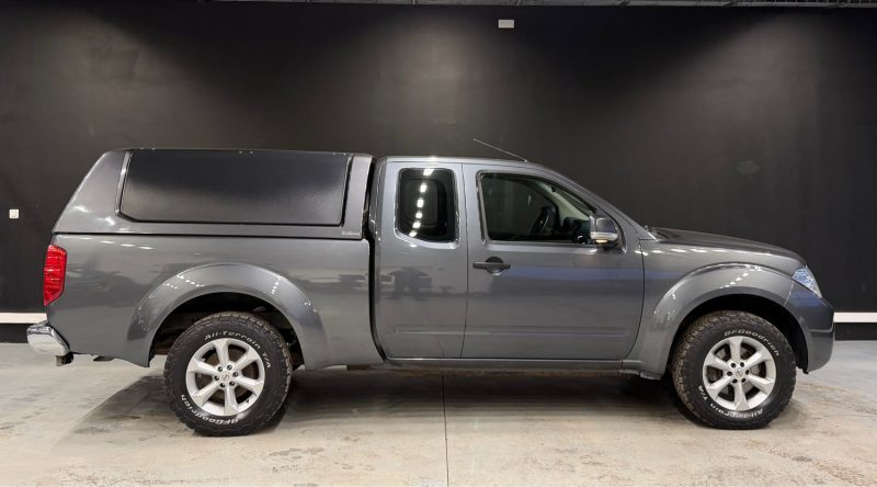 NISSAN NAVARA 2.5 DCI KING CAB SE 2014