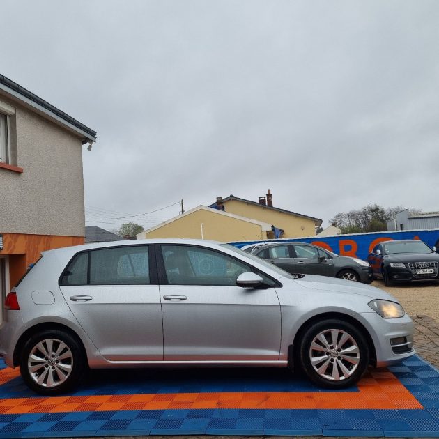 VOLKSWAGEN GOLF VII 1.4 TSI 122 TRENDLINE 2013