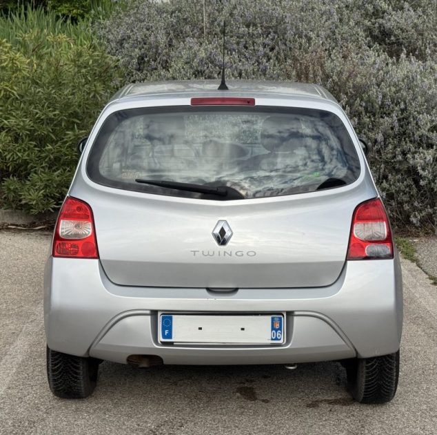 RENAULT TWINGO 2 1.2 75 CH EXPRESSION CLIMATISATION