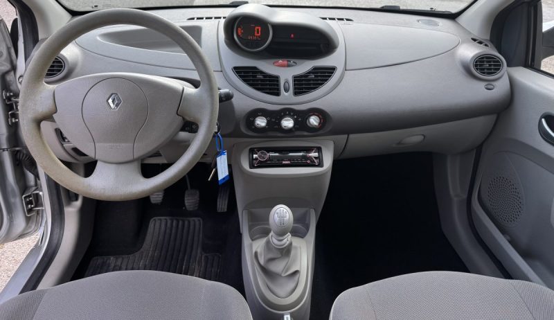 RENAULT TWINGO 2 1.2 75 CH EXPRESSION CLIMATISATION
