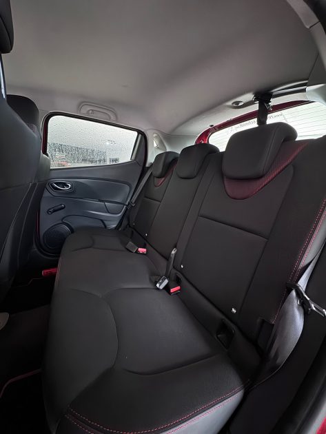 Renault Clio 4 Limited 0.9 TCE – 1ère main – 118 000 km– GPS / Sièges chauffants –Garantie 12mois 