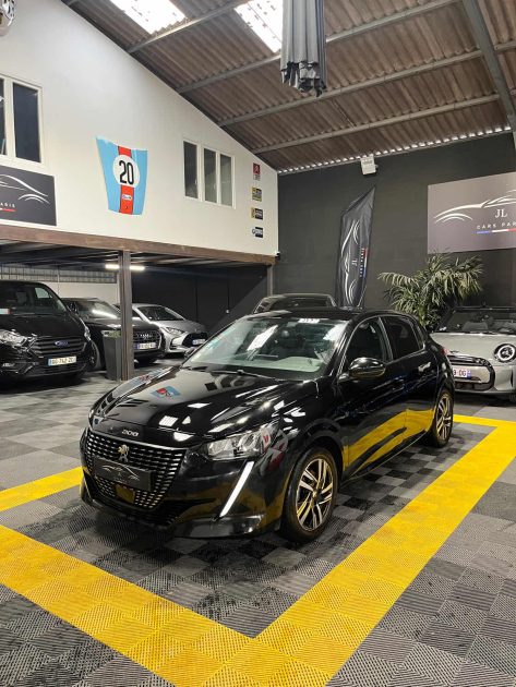 MAGNIFIQUE PEUGEOT 208 1.2 100CH BOITE AUTOMATIQUE EAT8-5 PORTES (APPLE CARPLAY, CAMÉRA DE RECUL, BL