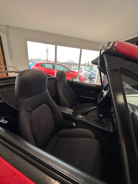 Mazda MX-5 NA Miata 1.6 – 1990 – Cabriolet – Distribution neuve – Youngtimer collection -