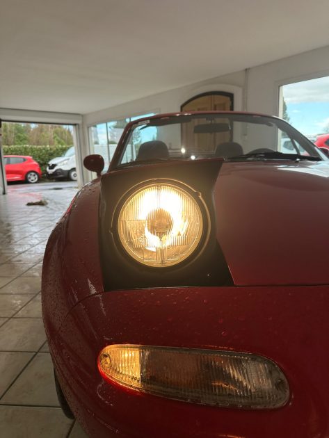 Mazda MX-5 NA Miata 1.6 – 1990 – Cabriolet – Distribution neuve – Youngtimer collection -