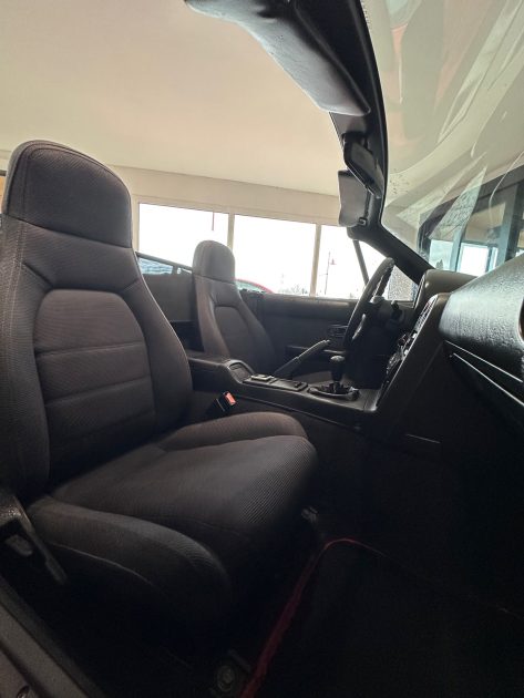 Mazda MX-5 NA Miata 1.6 – 1990 – Cabriolet – Distribution neuve – Youngtimer collection -