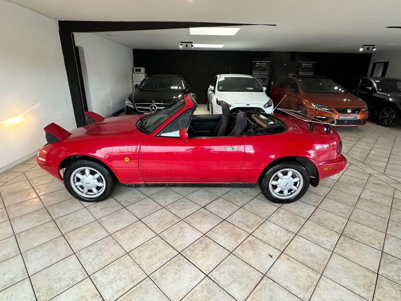 Mazda MX-5 NA Miata 1.6 – 1990 – Cabriolet – Distribution neuve – Youngtimer collection -
