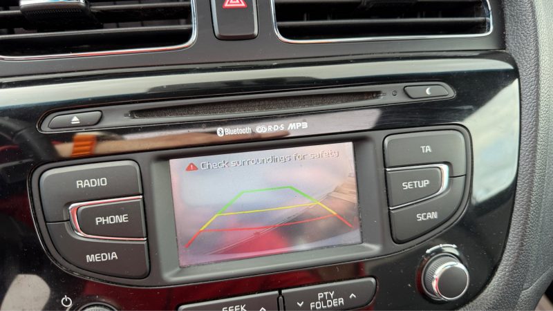 KIA CEE-D KIA PRO C EED 1.6 CRDI 128CH DYNAMIC 2014