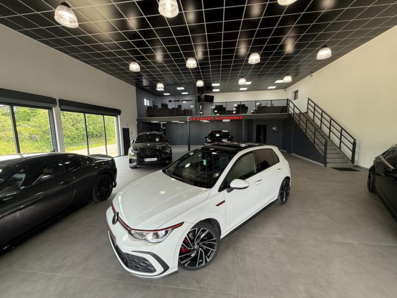 VOLKSWAGEN GOLF 8 GTi 2.0 TSI 245cv 14 000km / TOUT OPTION / TOIT OUVRANT / HARMAN KARDON