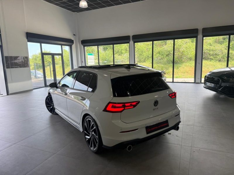 VOLKSWAGEN GOLF 8 GTi 2.0 TSI 245cv 14 000km / TOUT OPTION / TOIT OUVRANT / HARMAN KARDON