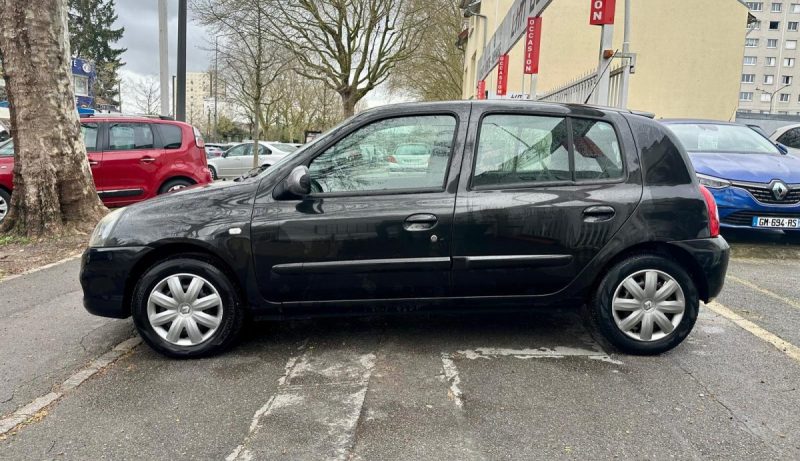 RENAULT CLIO II CAMPUS 1.2 16V 75 BYE BYE 