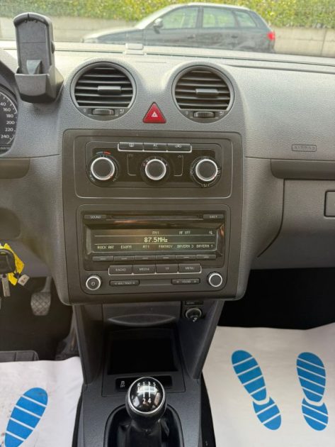 VOLKSWAGEN CADDY 1.6 TDi 102CV TRENDLINE BVM5
