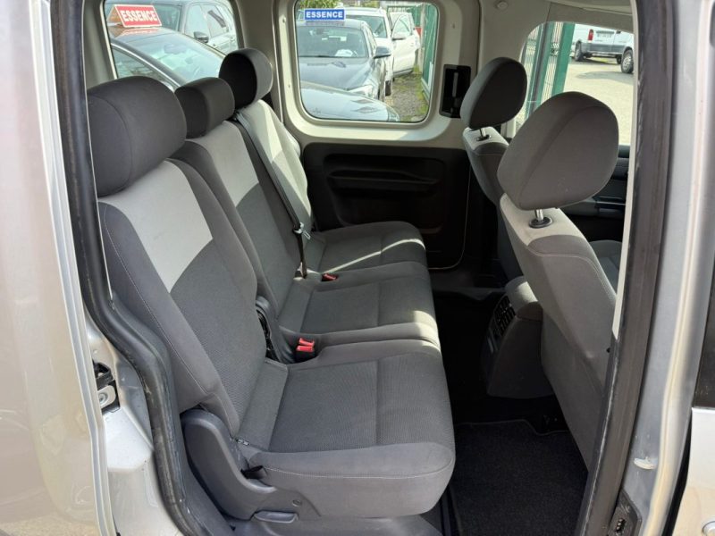 VOLKSWAGEN CADDY 1.6 TDi 102CV TRENDLINE BVM5
