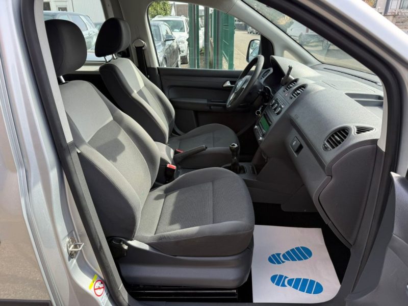 VOLKSWAGEN CADDY 1.6l TDI 102CV TRENDLINE BVM5