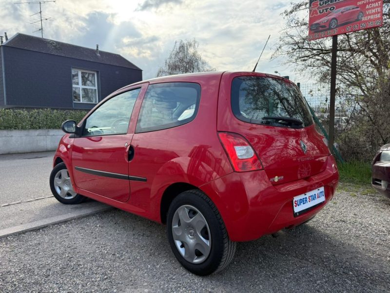 RENAULT TWINGO 1.2i 16V 75CV DYNAMIQUE 3P