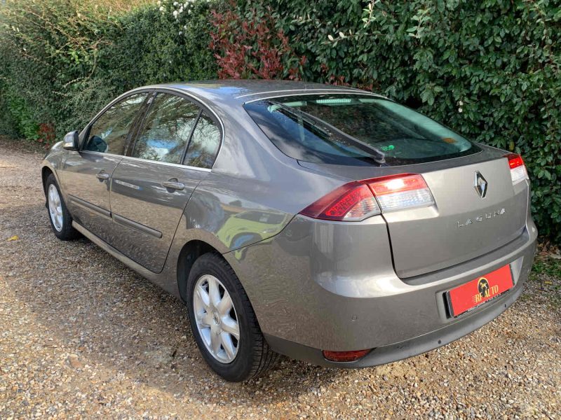 RENAULT LAGUNAIII 1.5 DCI 110 EXPRESSION 2009