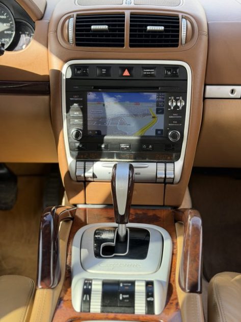Porsche Cayenne  3,2L 250 CV Paiement 4X ou 10X Possible
