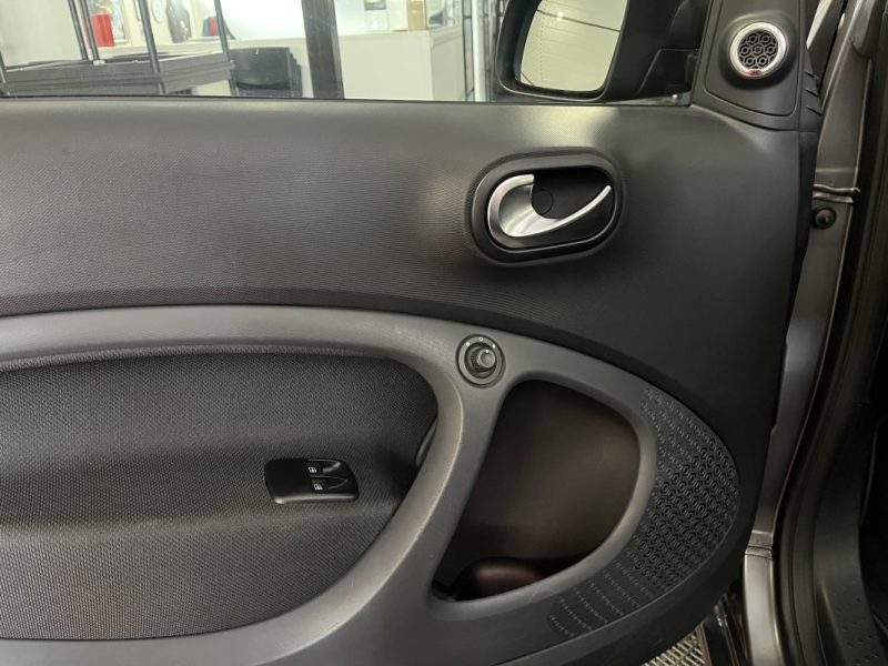 SMART FORTWO CABRIOLET BRABUS XCLUSIVE  2017