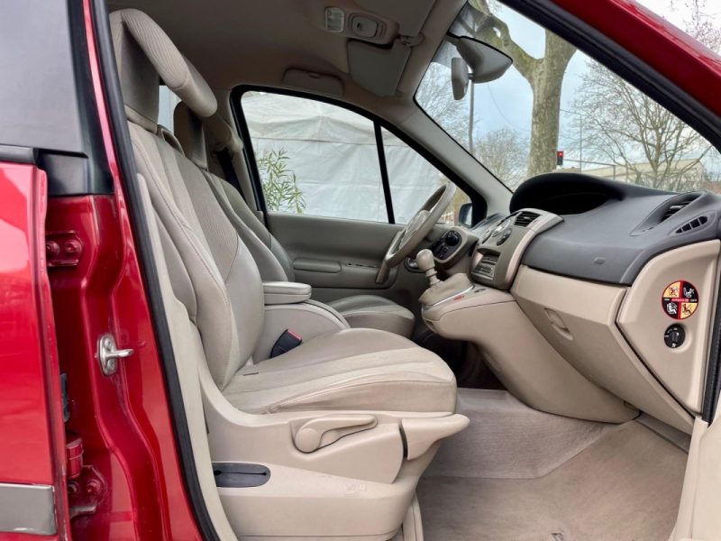 RENAULT SCENIC II 2.0 16V PRIVILEGE 