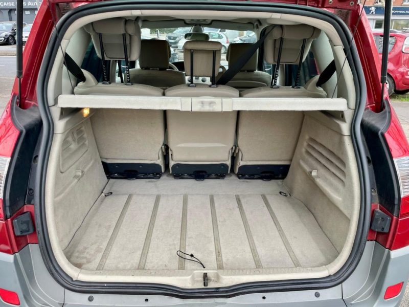 RENAULT SCENIC II 2.0 16V PRIVILEGE 