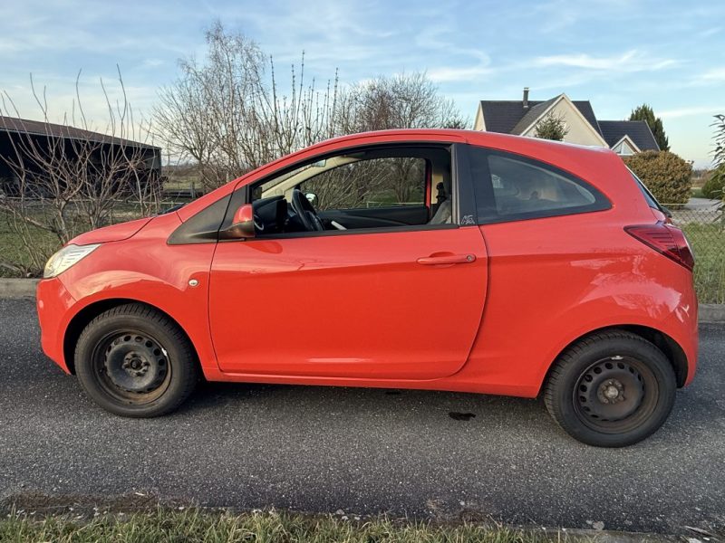 Ford Ka II 1.2 69ch Ambiente ( Véhicule Pour Marchand ou Mécanicien )