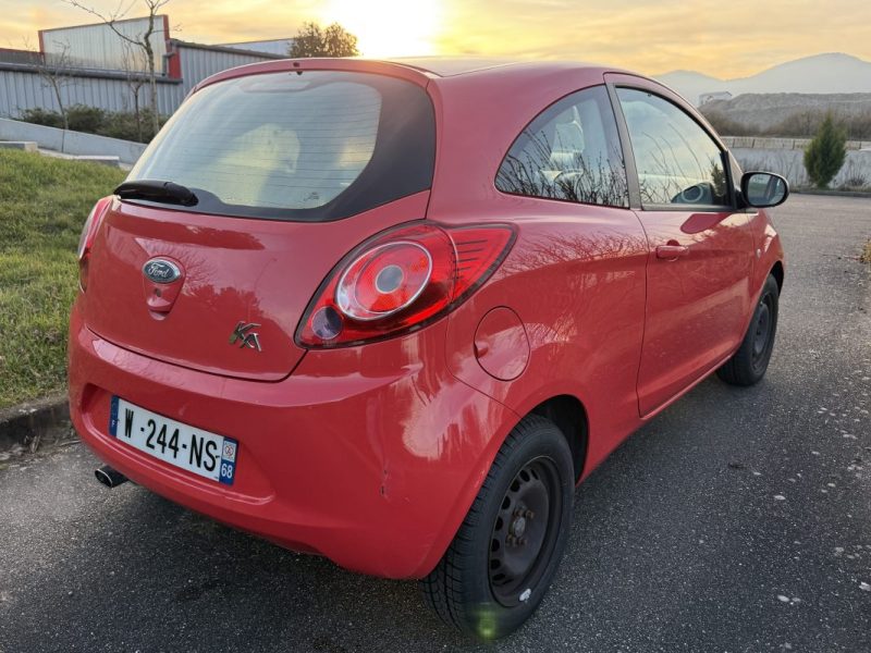 Ford Ka II 1.2 69ch Ambiente ( Véhicule Pour Marchand ou Mécanicien )