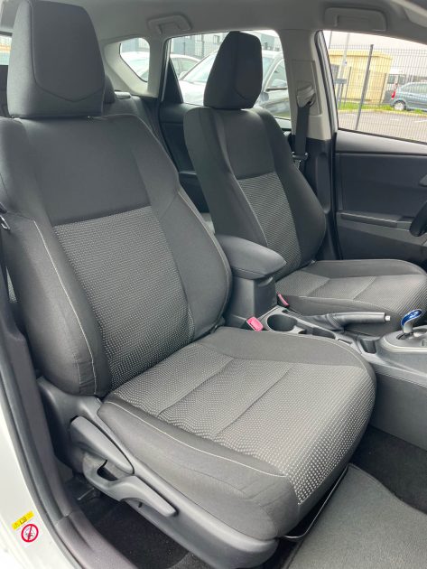 TOYOTA AURIS HSD 136H DYNAMIC 