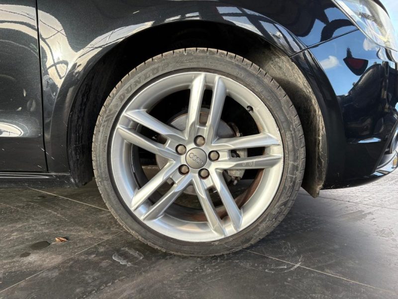Audi A1 Sportback 1.2 TFSI 86 S-Line 🚗 79 999 km 📊 GPS 🧭 LED 💡 Suivi complet 📋 Garantie 🛡️
