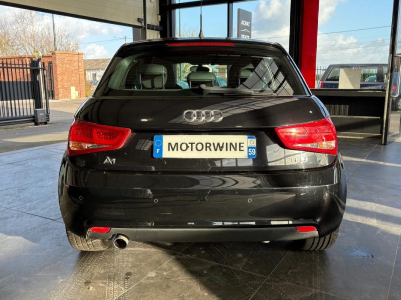 Audi A1 Sportback 1.2 TFSI 86 S-Line 🚗 79 999 km 📊 GPS 🧭 LED 💡 Suivi complet 📋 Garantie 🛡️