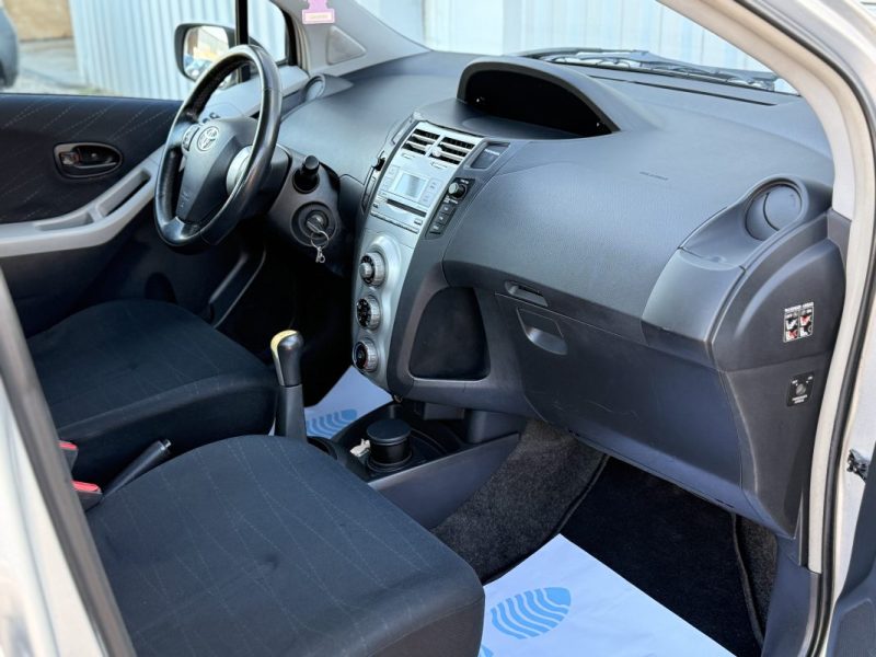 TOYOTA YARIS 1.4 90CV D4-D 2007 195 000KM