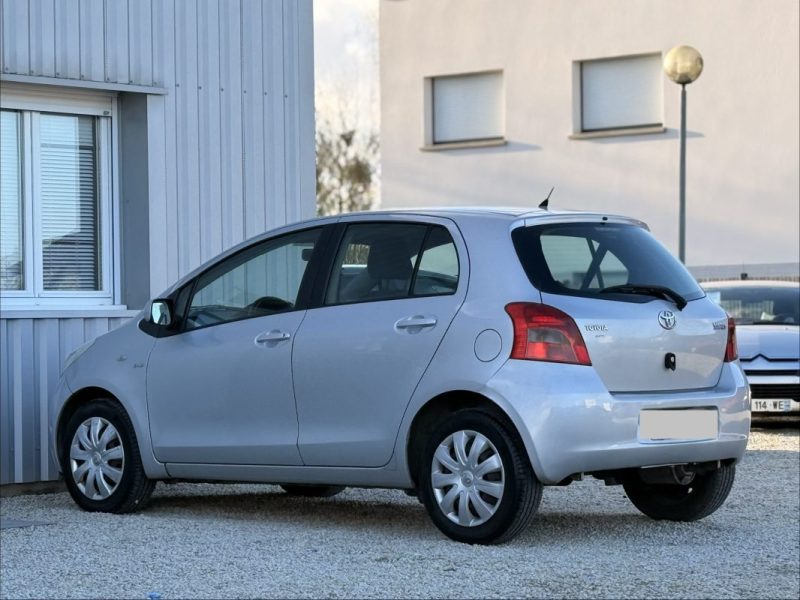TOYOTA YARIS 1.4 90CV D4-D 2007 195 000KM