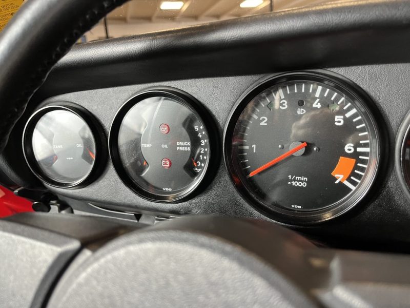 PORSCHE 911 SC 1983