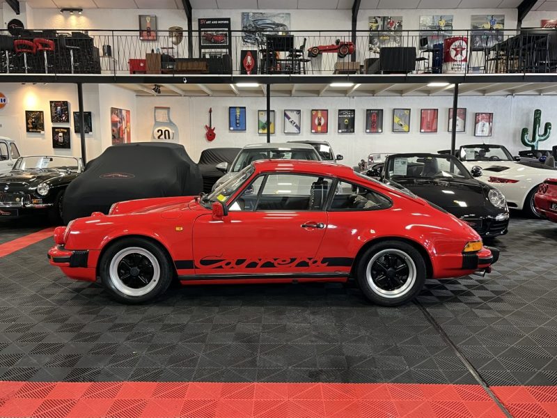 PORSCHE 911 SC 1983