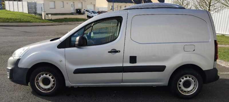 PEUGEOT PARTNER  1.6 HDI 90 CV FRIGO AN 16  PROPRE