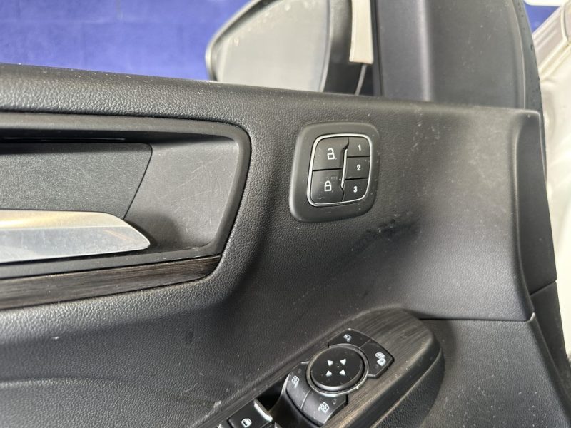 FORD KUGA VIGNALE 2.5I DURATEC 225 CH HYBRIDE RECHARGEABLE PHEV  2021