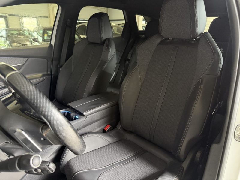 PEUGEOT 3008 1.6 THP GT LINE - MOTEUR À CHAINE - 1ER MAIN - 165ch - EAT6 - 2018