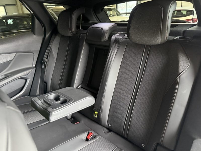 PEUGEOT 3008 1.6 THP GT LINE - MOTEUR À CHAINE - 1ER MAIN - 165ch - EAT6 - 2018
