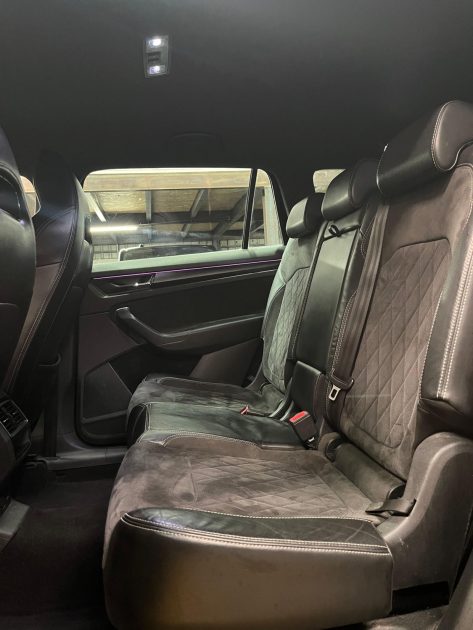 MAGNIFIQUE SKODA KODIAQ 7 PLACES 150CH (1ERE MAIN, SUIVI D’ENTRETIEN, SIÈGES CHAUFFANTS, CARPLAY)