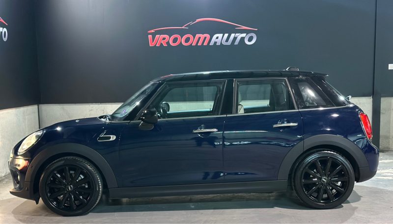 MINI MINI (F55) HATCH 5P COOPER 136 CH TOIT PANORAMIQUE