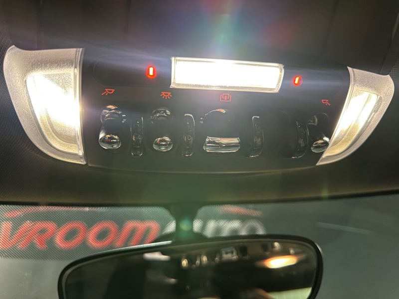 MINI MINI (F55) HATCH 5P COOPER 136 CH TOIT PANORAMIQUE