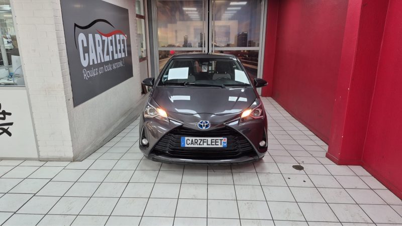 TOYOTA YARIS HYBRIDE 100cv FRANCE BUSINESS/1 ERE MAIN