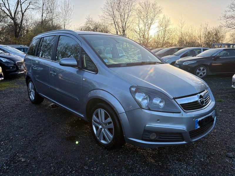 OPEL ZAFIRA 1.9 CDTI 120cv ENJOY PACK 7 place