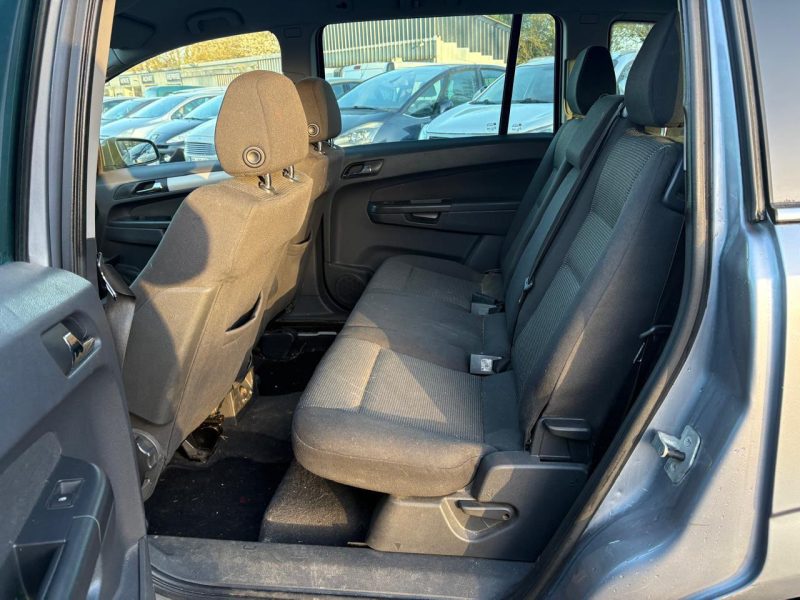 OPEL ZAFIRA 1.9 CDTI 120cv ENJOY PACK 7 place