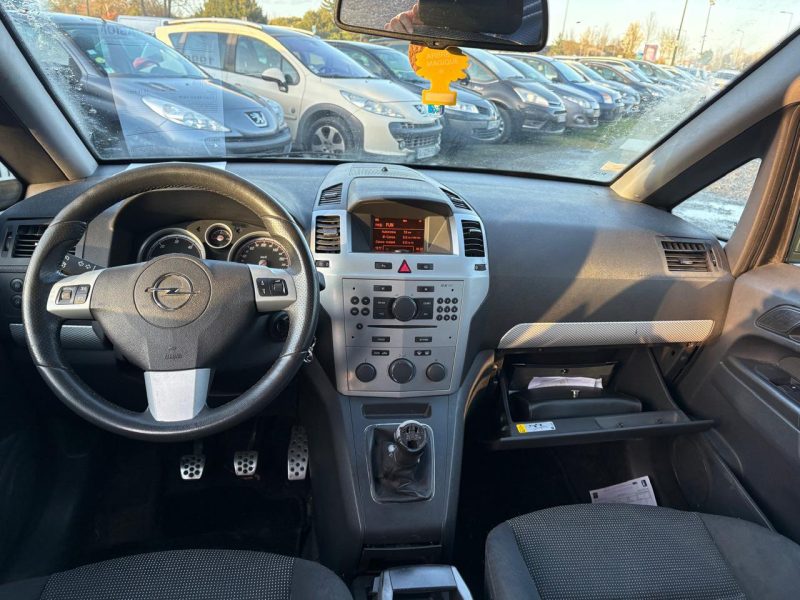 OPEL ZAFIRA 1.9 CDTI 120cv ENJOY PACK 7 place