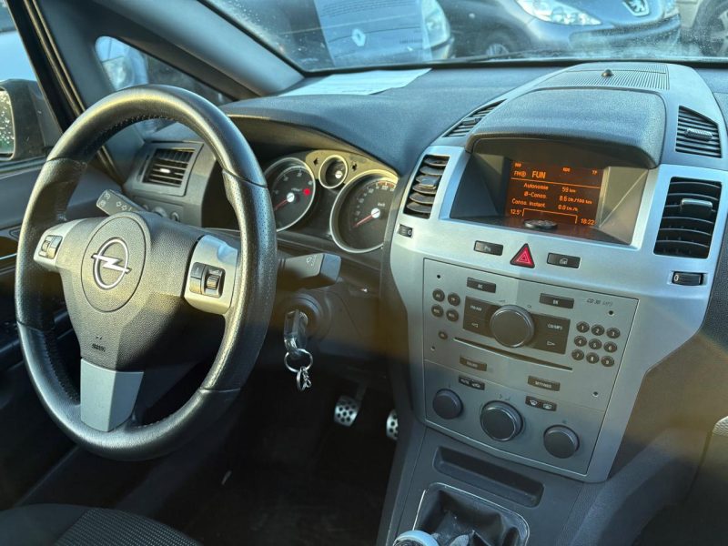 OPEL ZAFIRA 1.9 CDTI 120cv ENJOY PACK 7 place
